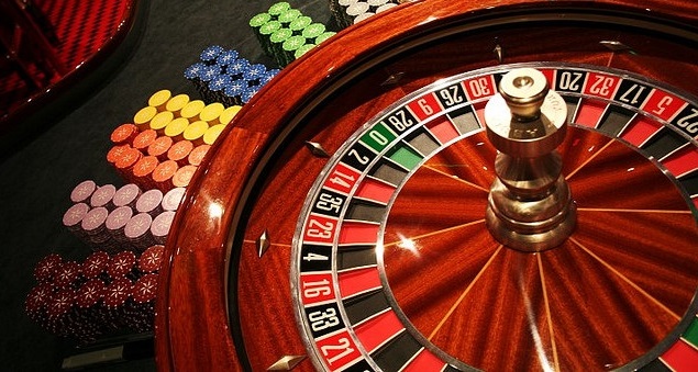 Decoding the Appeal: What Draws Us to Casino Crowded Games